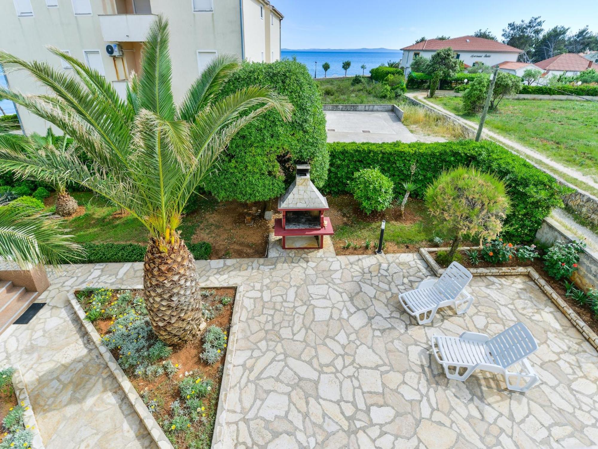 Apartments In House Liveric In Vir At The Beach Εξωτερικό φωτογραφία